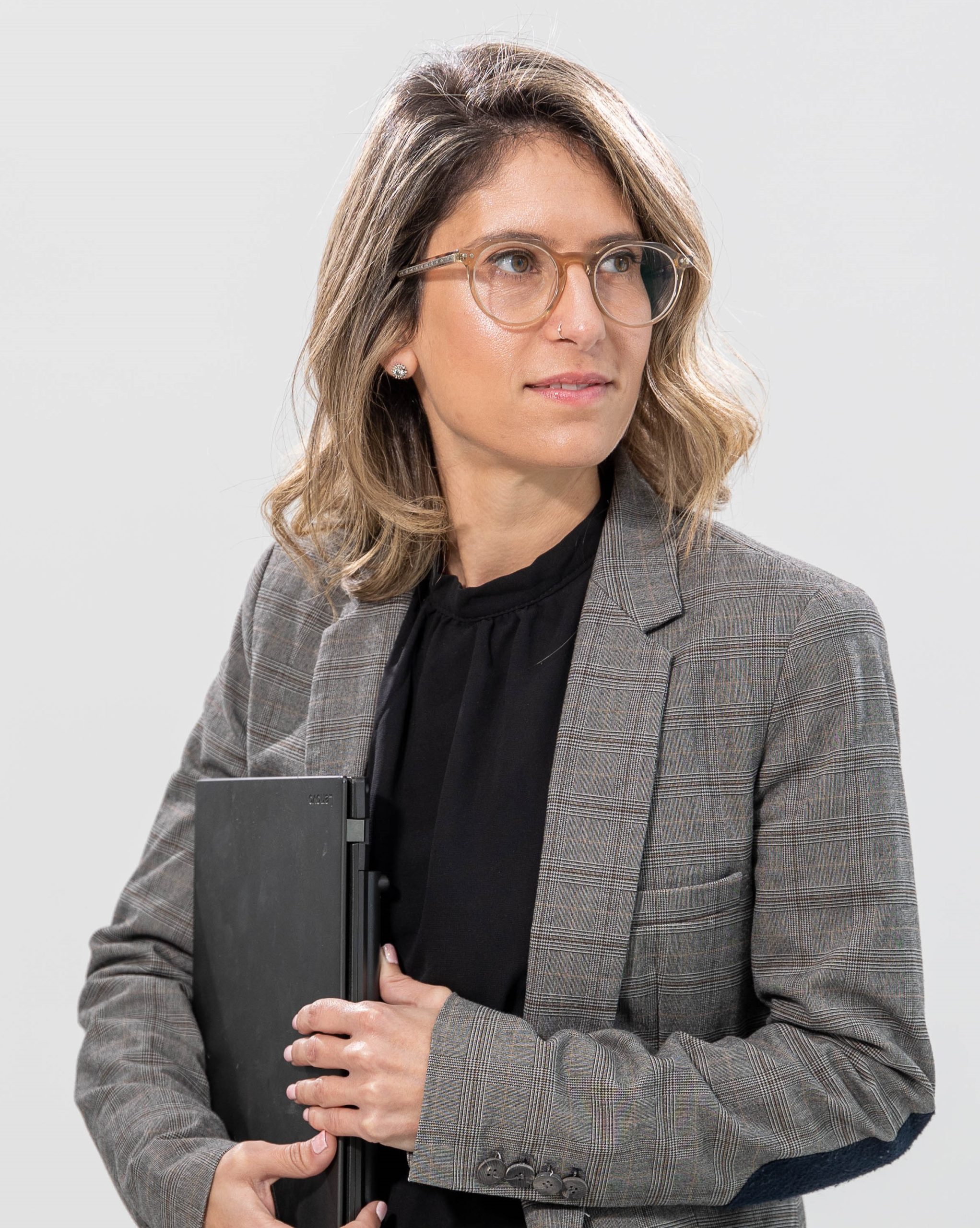 Nitzan Hillel Lawyer 3 scaled